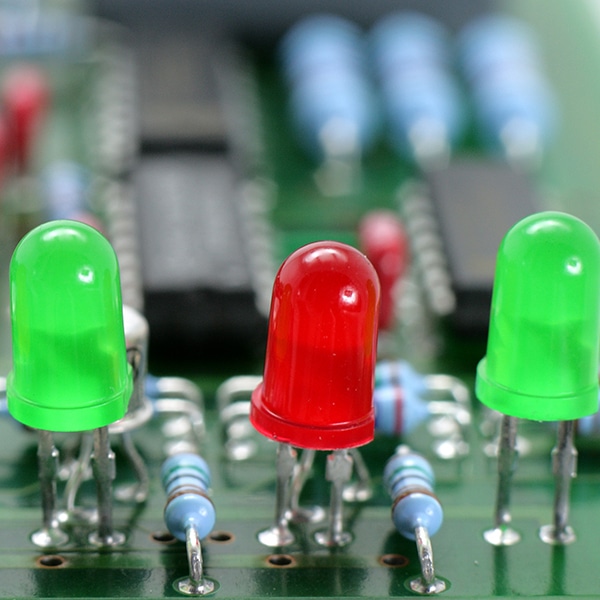 sistemi-elettronici-illuminazione-macchine-bologna-modena